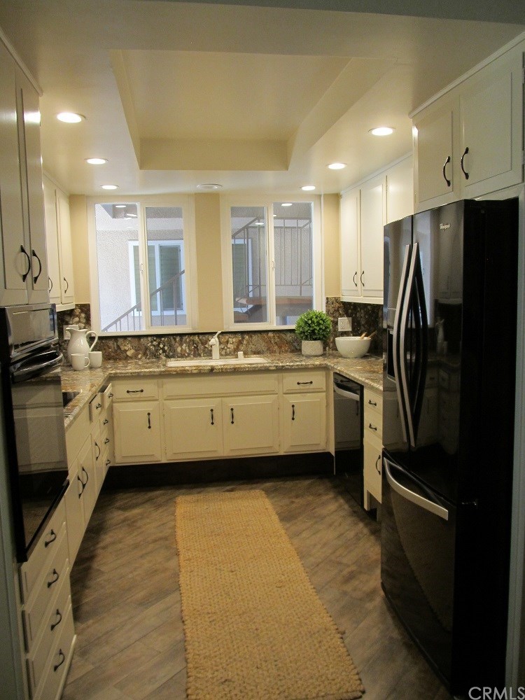 13338 Del Monte Drive, Unit 3A Seal Beach, CA 90740 - Photo 13 of 27