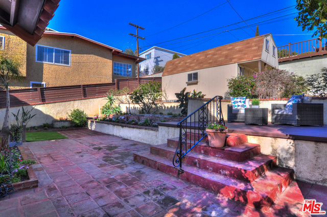 7526 Rindge Avenue Playa del Rey, CA 90293 - Photo 23 of 33