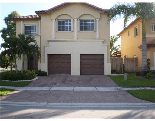 2610 Northeast 41st Road Homestead, FL 33033 - Photo 1 of 11 Gallery Image 1