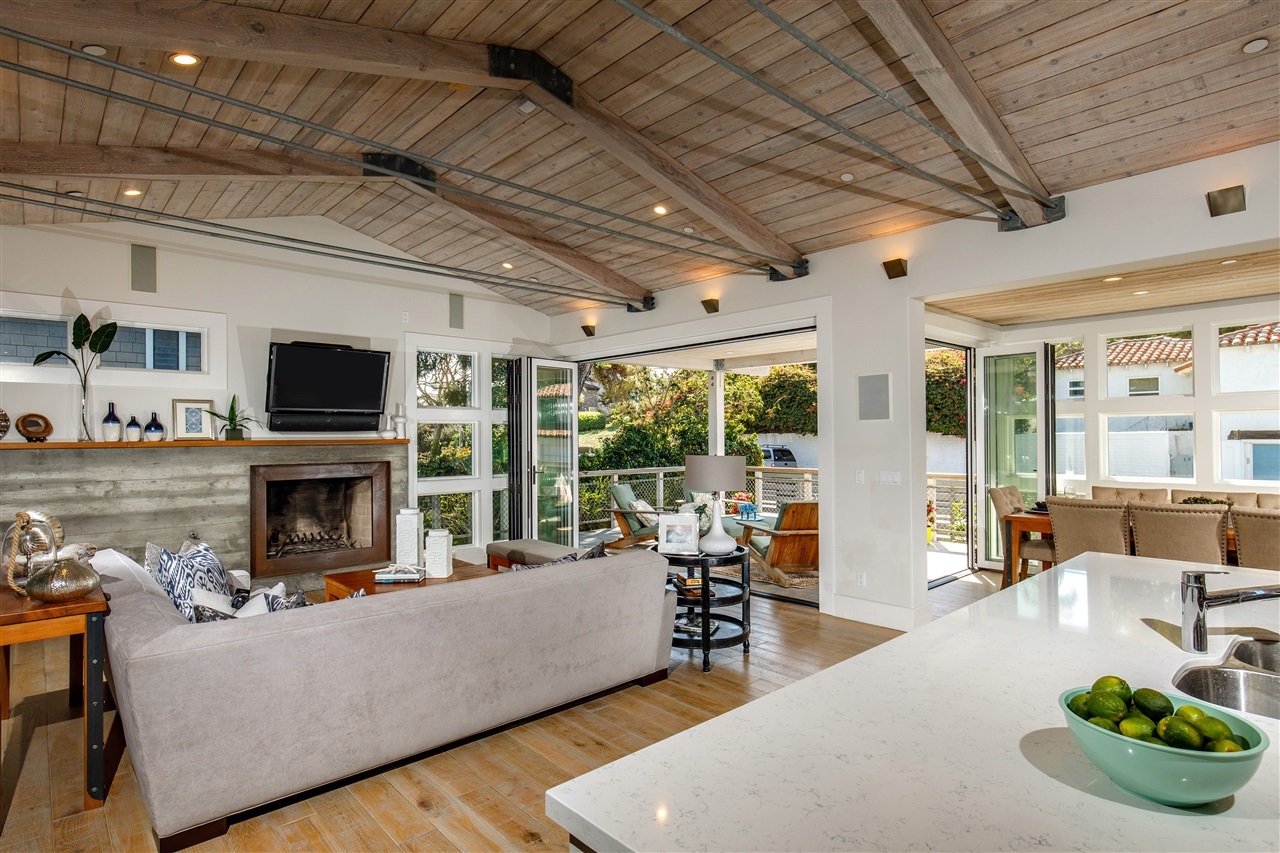 153 5th Street Encinitas, CA 92024 - Photo 7 of 25