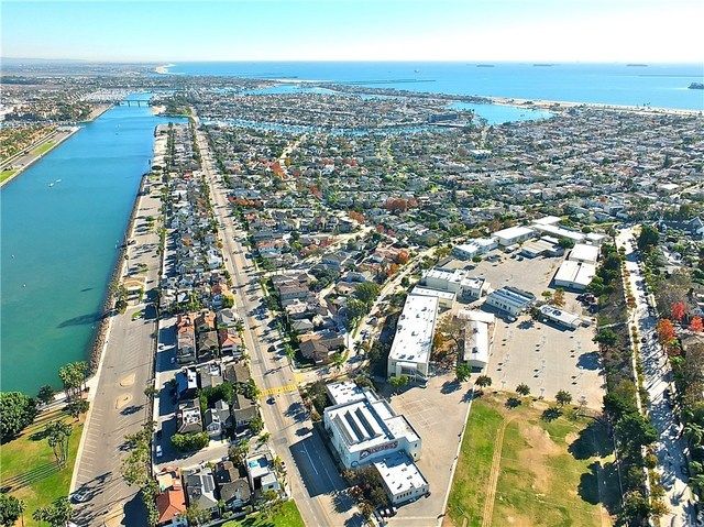 $858,000 | 130 Covina Avenue, Long Beach, CA 90803