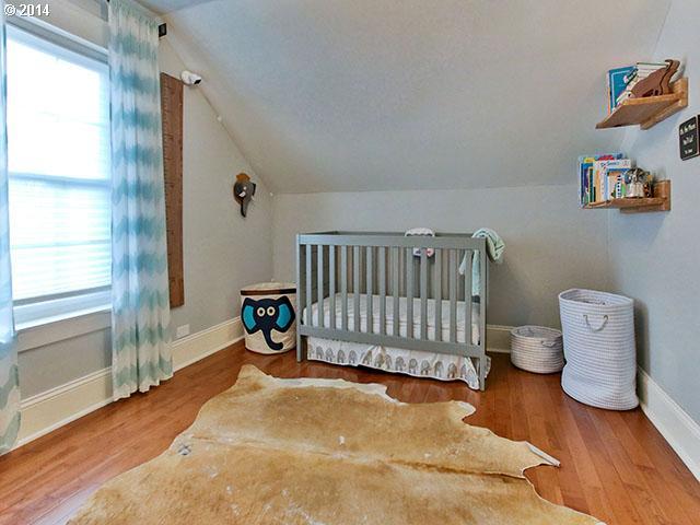 3303 Southwest Huber Street Portland, OR 97219 - Photo 12 of 16 Gallery Image 12