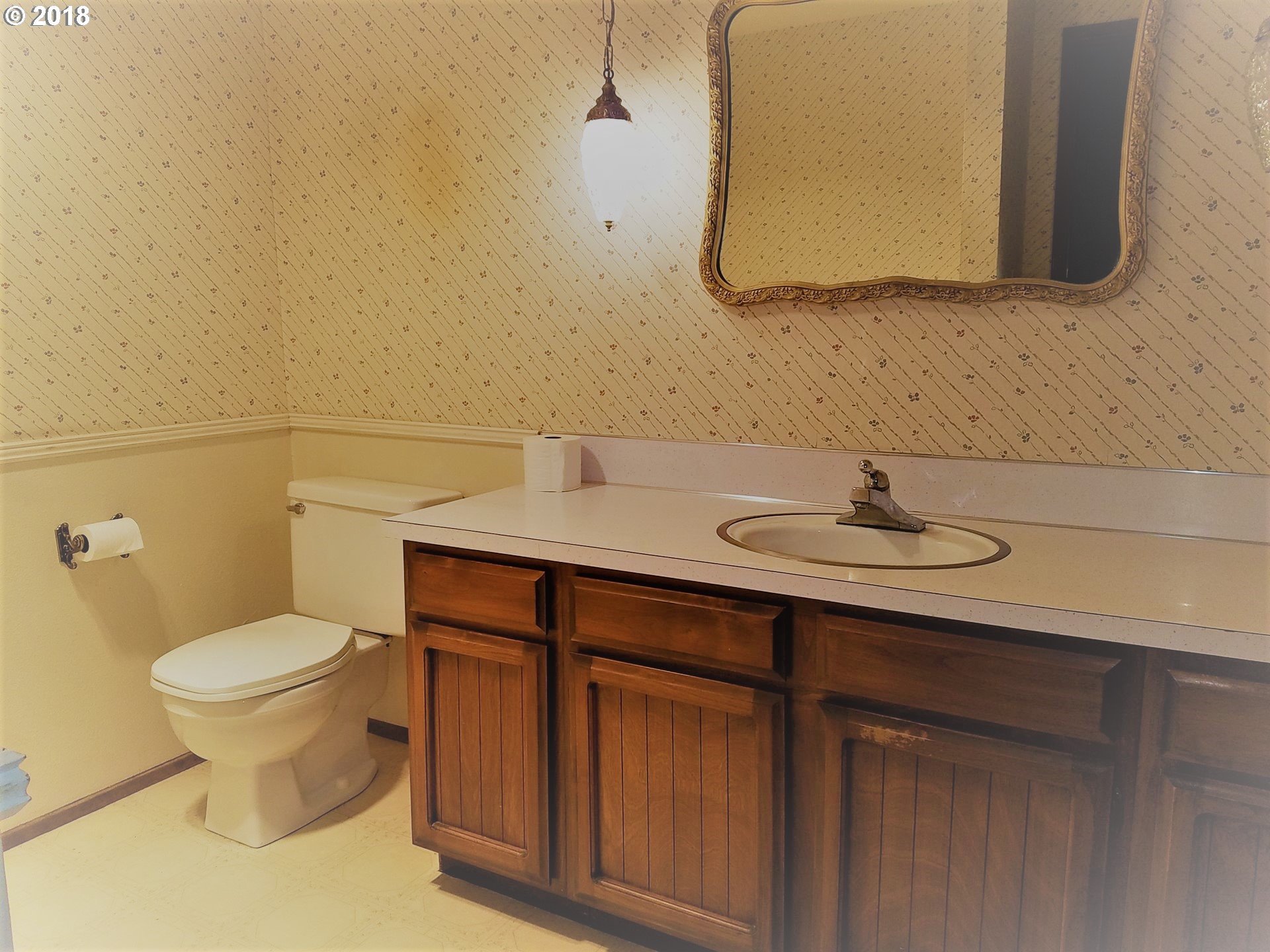 1960 Del Rio Road Roseburg, OR 97471 - Photo 22 of 32 Gallery Image 22