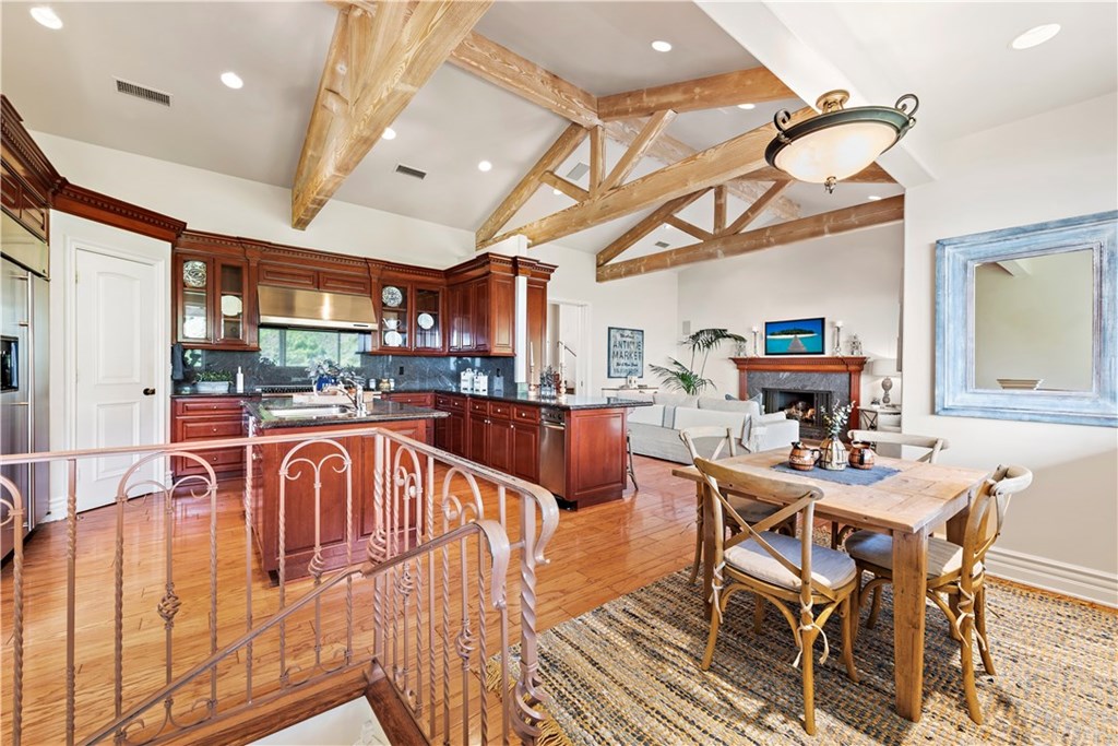 1356 Skyline Drive Laguna Beach, CA 92651 - Photo 15 of 35