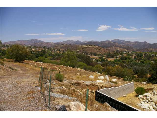 13827 Belvedere Drive Poway, CA 92064 - Photo 7 of 24 Picture your dream home