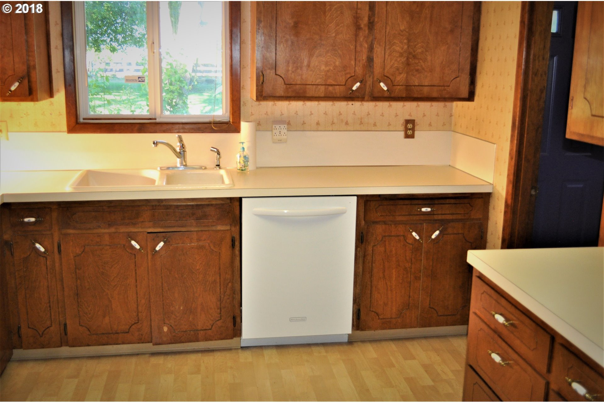 16605 Butteville Road Northeast Woodburn, OR 97071 - Photo 4 of 30 Gallery Image 4