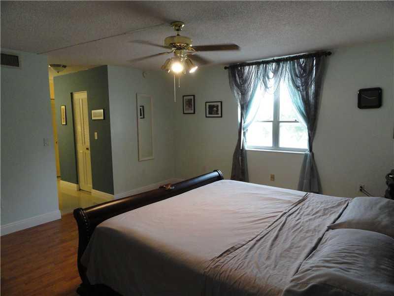 6861 Southwest 147th Avenue, Unit 3H Miami, FL 33193 - Photo 13 of 18