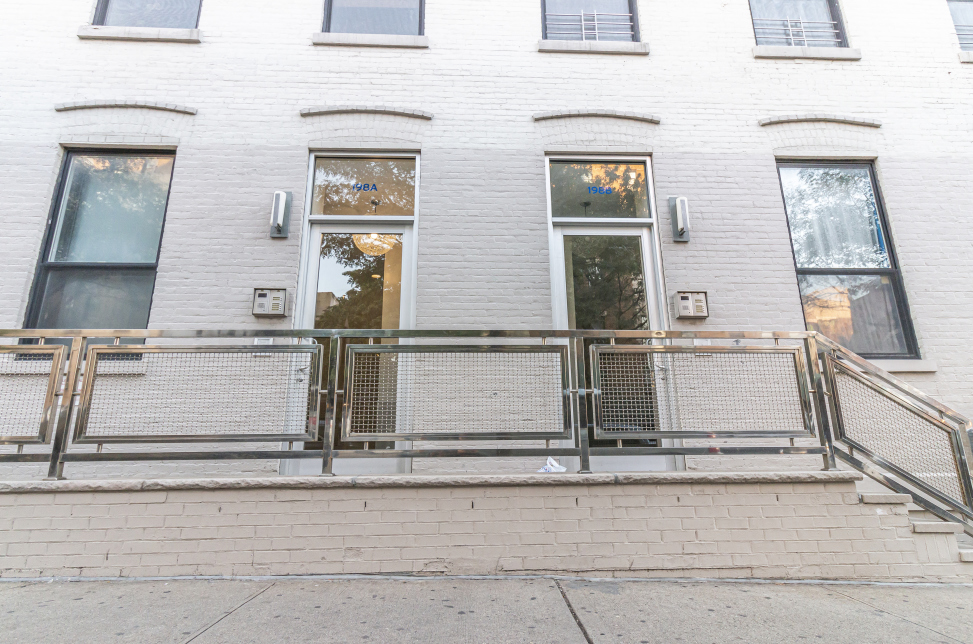 Warehouse 198 Roebling St, Brooklyn, NY 11211 - Photo 2 of 3