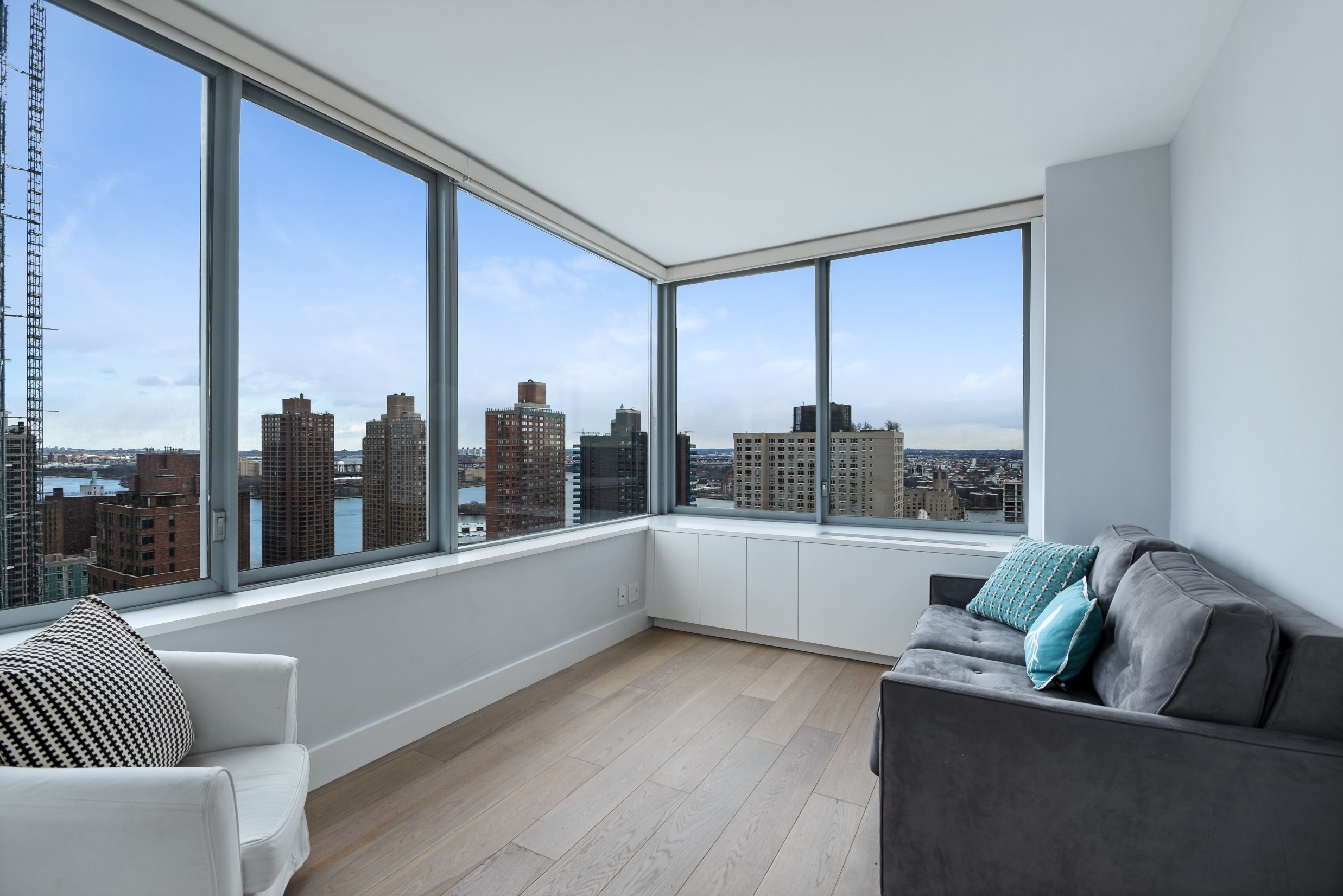 360 East 88th Street, Unit 28C Manhattan, NY 10128 - Photo 6 of 12