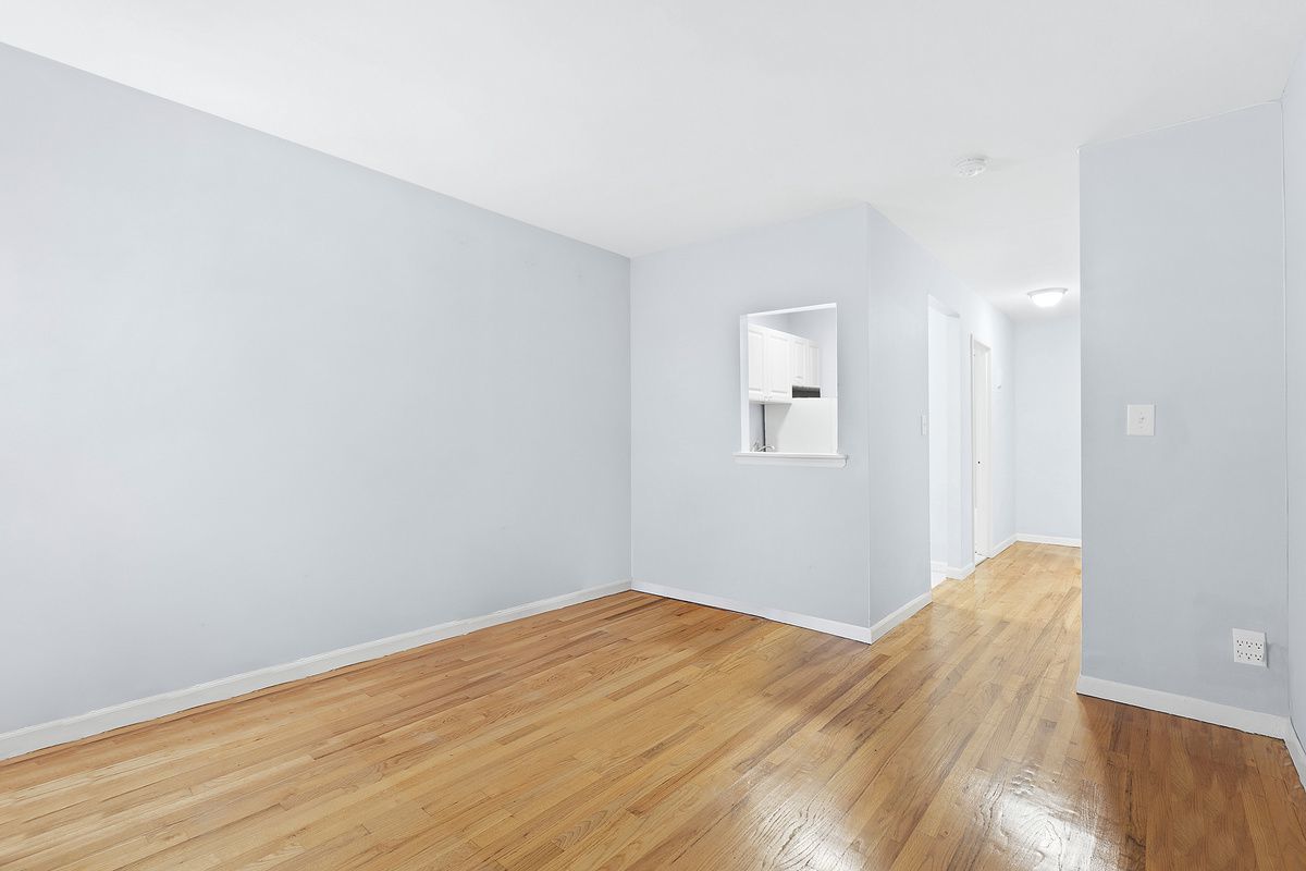 343 East 76th Street, Unit 5A Manhattan, NY 10021 - Photo 1 of 5