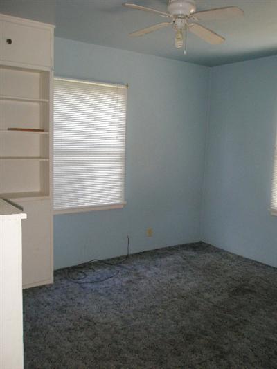 918 Baldwin Road Bakersfield, CA 93304 - Photo 6 of 13 Bedroom 2
