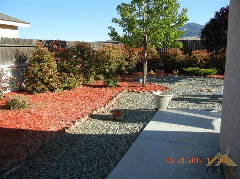 1036 Clearview Street Tehachapi, CA 93561 - Photo 5 of 20 Gallery Image 5