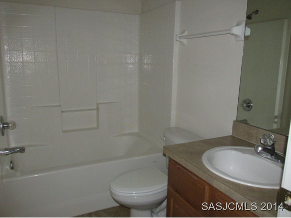 816 East Red House Branch Road St. Augustine, FL 32084 - Photo 11 of 19 Guest Bathroom