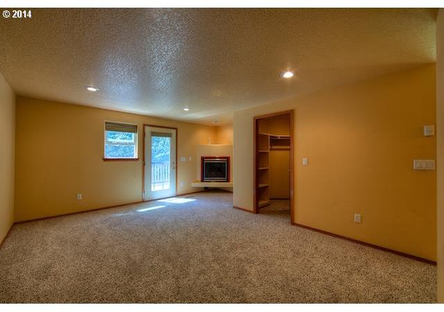 231 Primrose Road Kelso, WA 98626 - Photo 11 of 16 Gallery Image 11