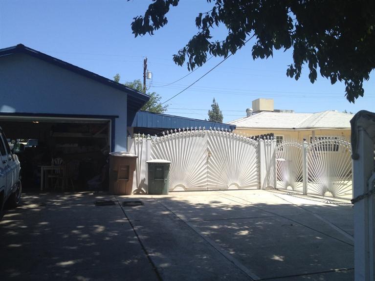 1200 Sylvia Drive Bakersfield, CA 93304 - Photo 3 of 18