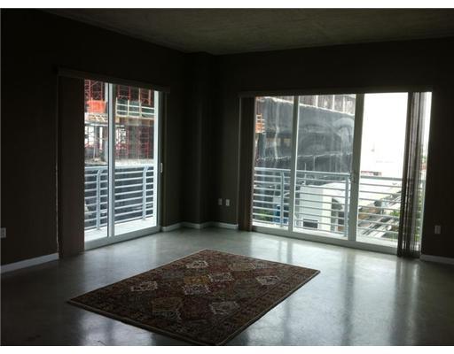234 Northeast 3rd Street, Unit 601 Miami, FL 33132 - Photo 6 of 8