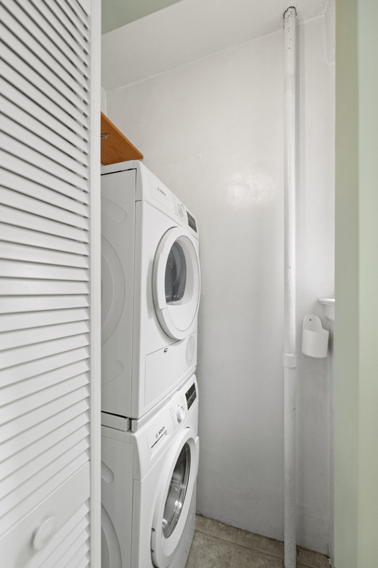 245 West 74th Street, Unit 6C Manhattan, NY 10023 - Photo 11 of 14