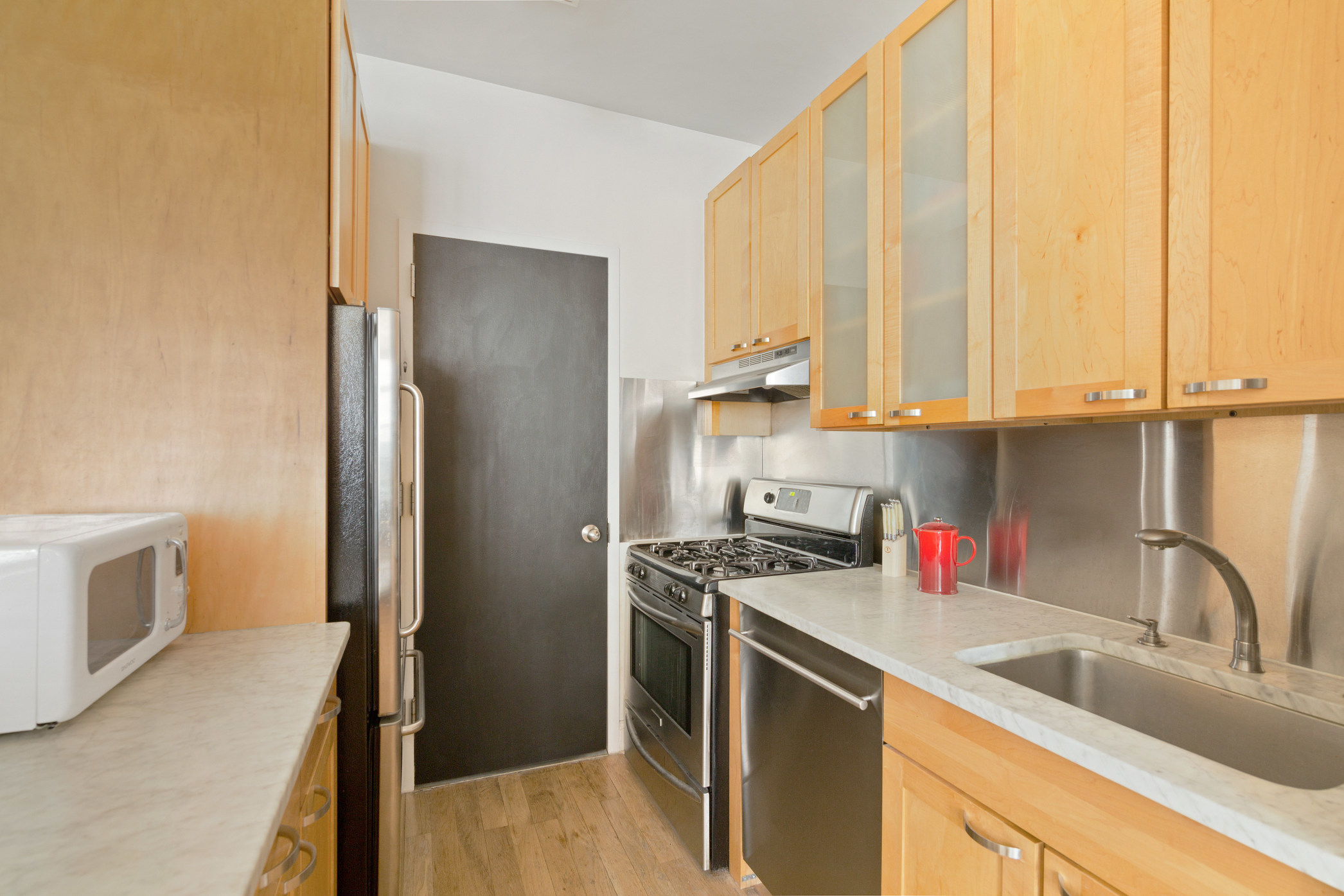 79 Bridge Street, Unit 3B Brooklyn, NY 11201 - Photo 3 of 6