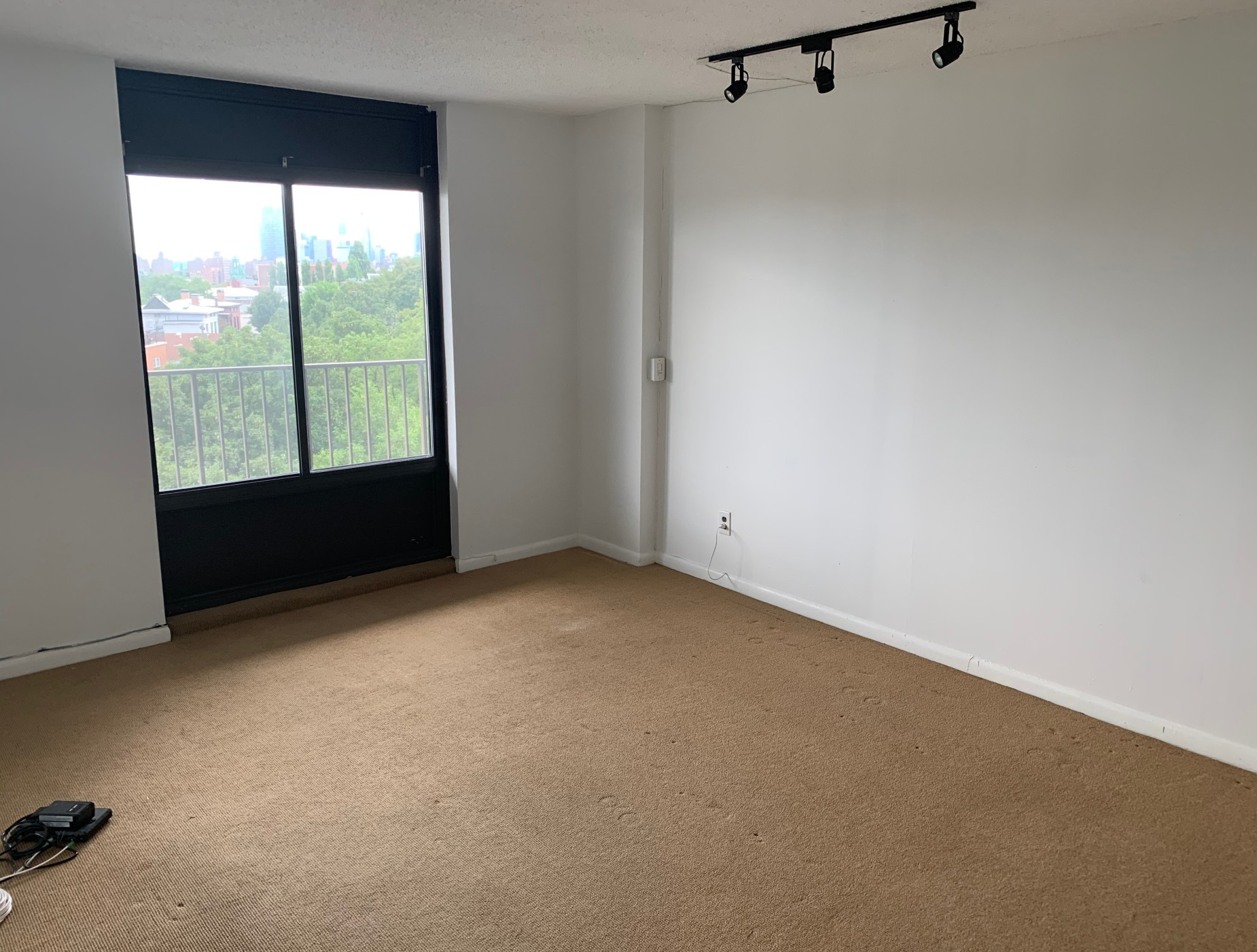 25-40 Shore Boulevard, Unit 8I Queens, NY 11102 - Photo 9 of 15