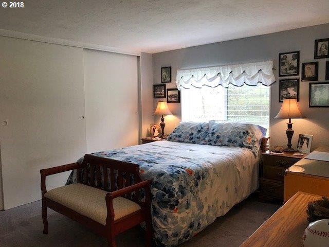 2640 Austin Road Roseburg, OR 97471 - Photo 14 of 24