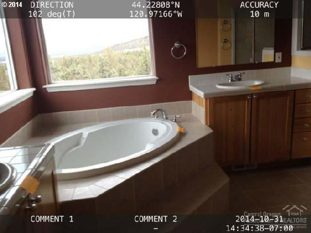 8252 Southwest Ridge Lane Powell Butte, OR 97753 - Photo 6 of 10 Gallery Image 6