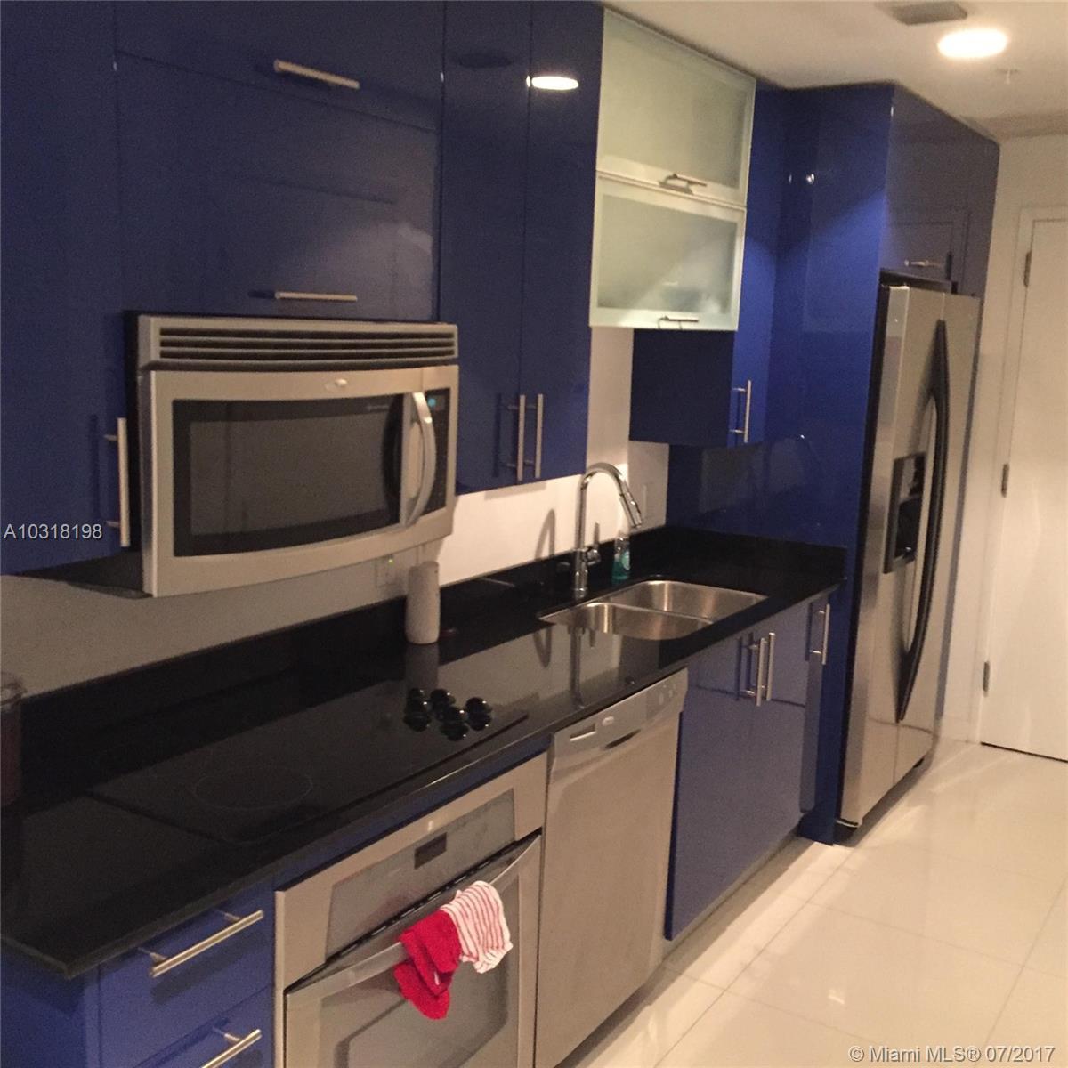 60 Southwest 13th Street, Unit 2217 Miami, FL 33130 - Photo 5 of 6