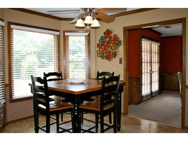345 Songbird Road Collierville, TN 38017 - Photo 7 of 17