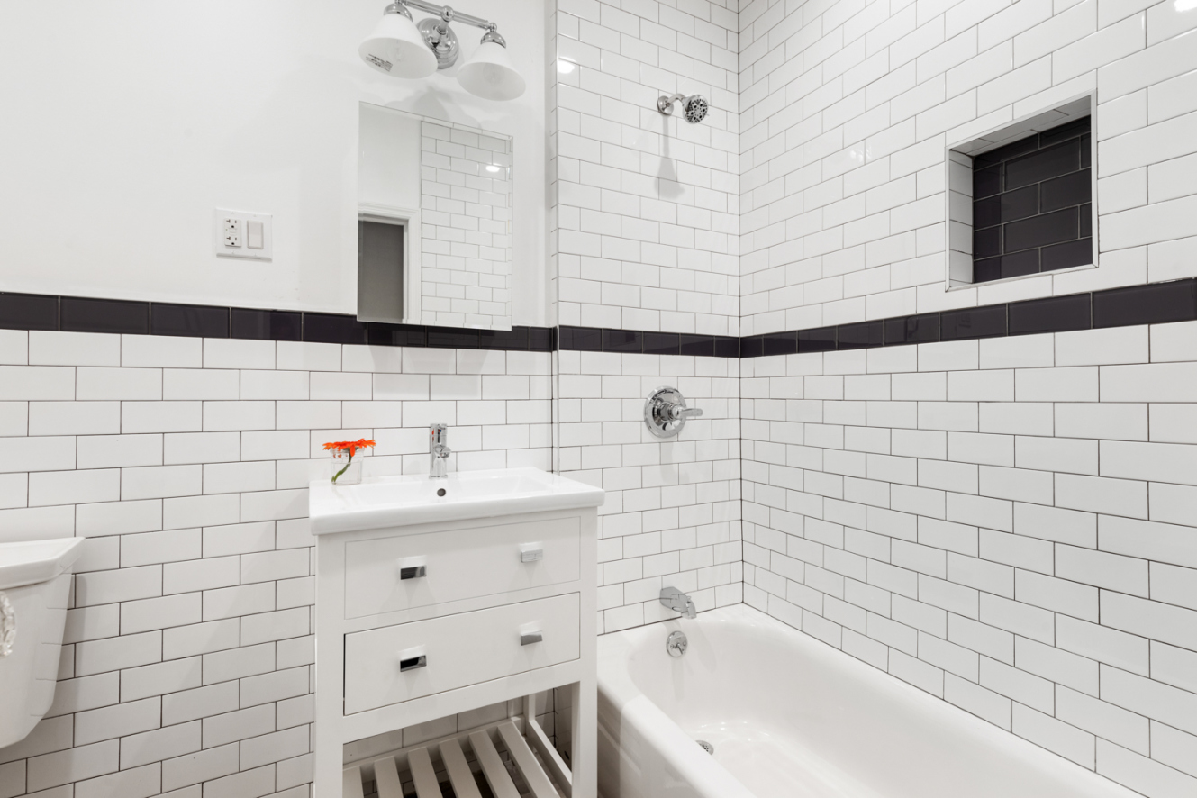 558 73rd Street Brooklyn, NY 11209 - Photo 12 of 20