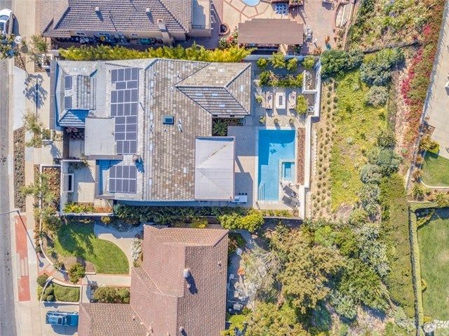 $3,900,000 | 925 Sandcastle Drive, Corona del Mar, CA 92625