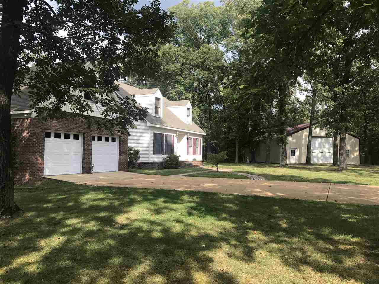 255 Easley Loop Savannah, TN 38372 - Photo 2 of 23