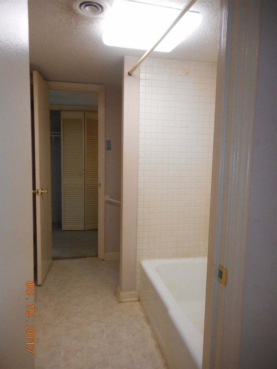 1246 Lynnfield Road, Unit 1 Memphis, TN 38119 - Photo 10 of 11 Gallery Image 10