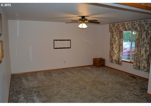 21180 Southwest Lebeau Road Sherwood, OR 97140 - Photo 14 of 16 Gallery Image 14