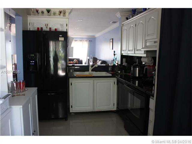 14200 Southwest 57th Lane, Unit 1C1 Miami, FL 33183 - Photo 2 of 11