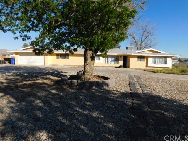 14657 Hopi Road Apple Valley, CA 92307 - Photo 1 of 1