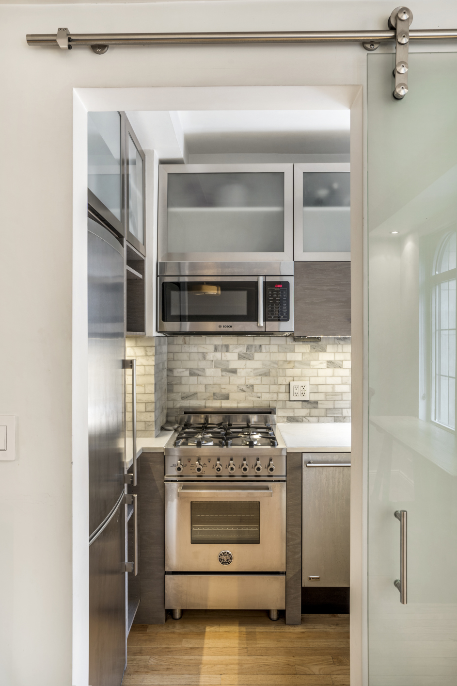 405 West 23rd Street, Unit 2G Manhattan, NY 10011 - Photo 6 of 12