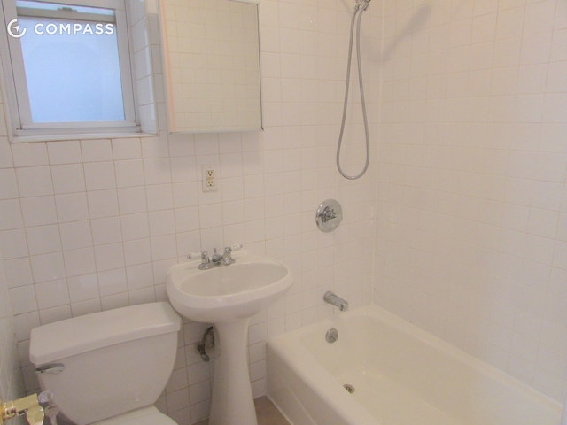 166 West 4th Street, Unit 4 Manhattan, NY 10014 - Photo 6 of 7
