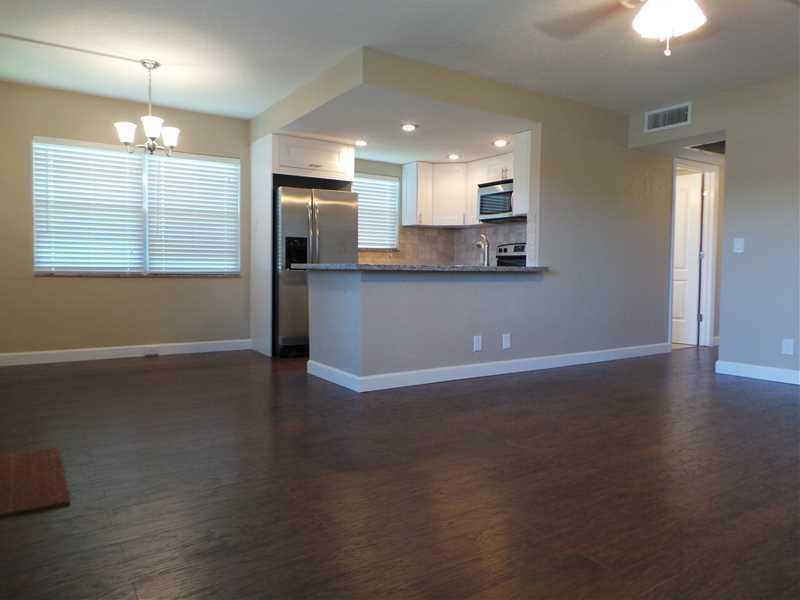 355 Mansfield I, Unit 355 Boca Raton, FL 33434 - Photo 3 of 22