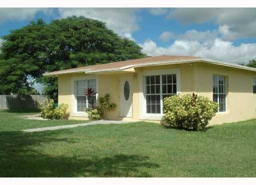 17450 Southwest 282nd Street Homestead, FL 33030 - Photo 3 of 8