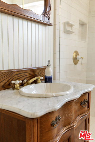 6540 Dume Drive Malibu, CA 90265 - Photo 32 of 47