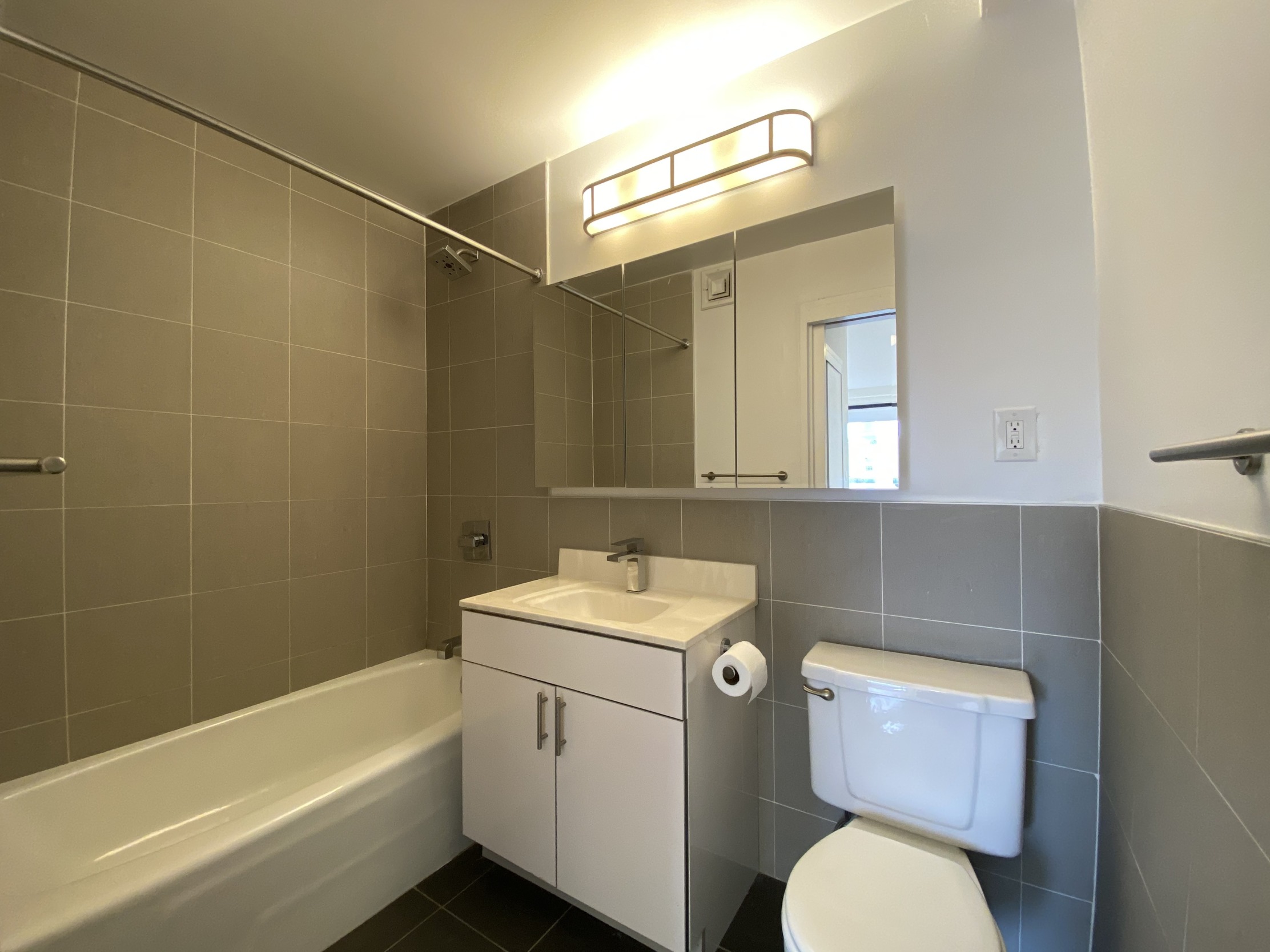 144 West 23rd Street, Unit PHB Manhattan, NY 10011 - Photo 5 of 7