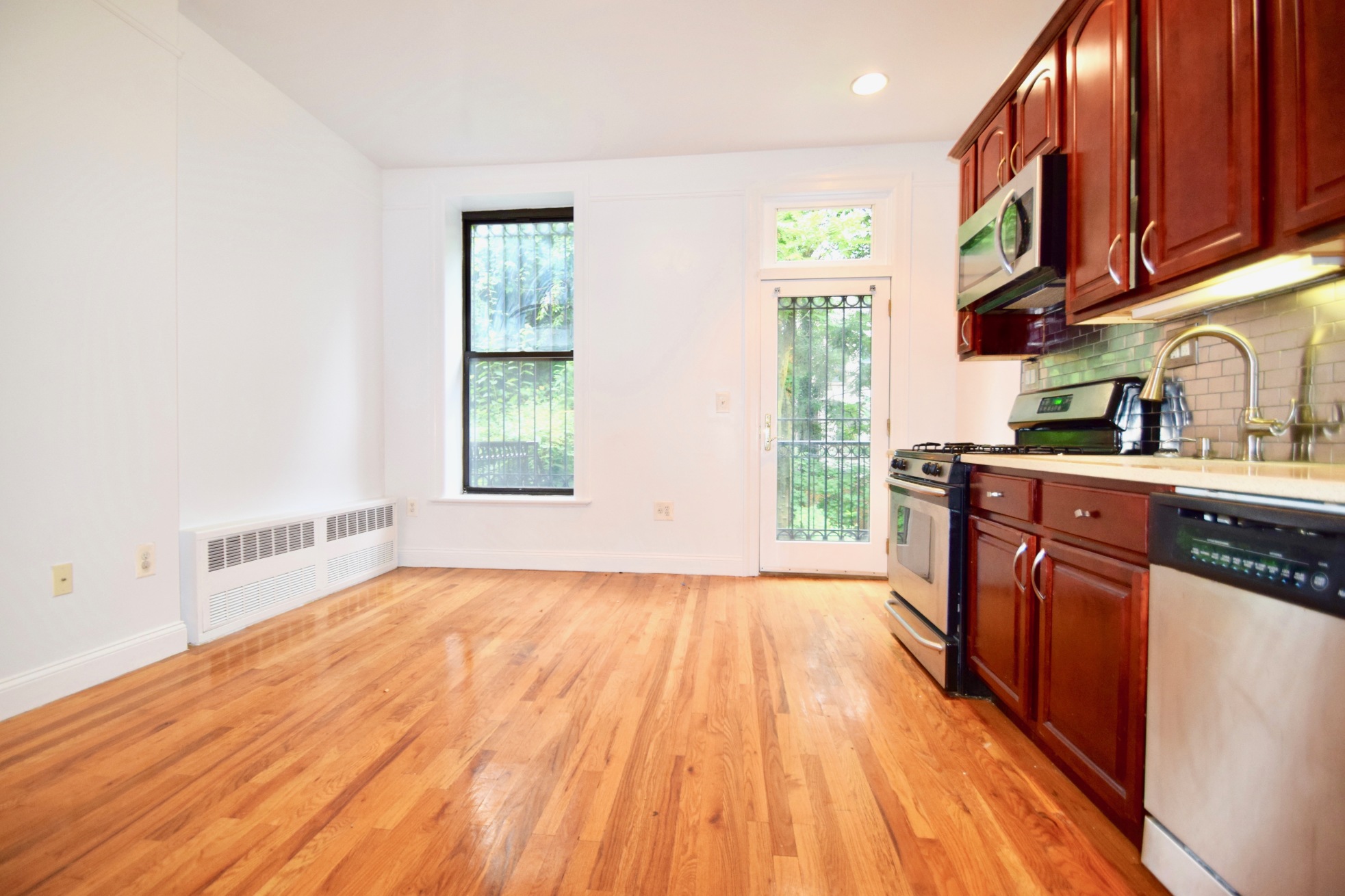 236 West 132nd Street, Unit 1 Manhattan, NY 10027 - Photo 5 of 20