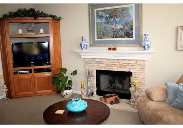 1055 Greenway Road Oceanside, CA 92057 - Photo 12 of 23 Gallery Image 12