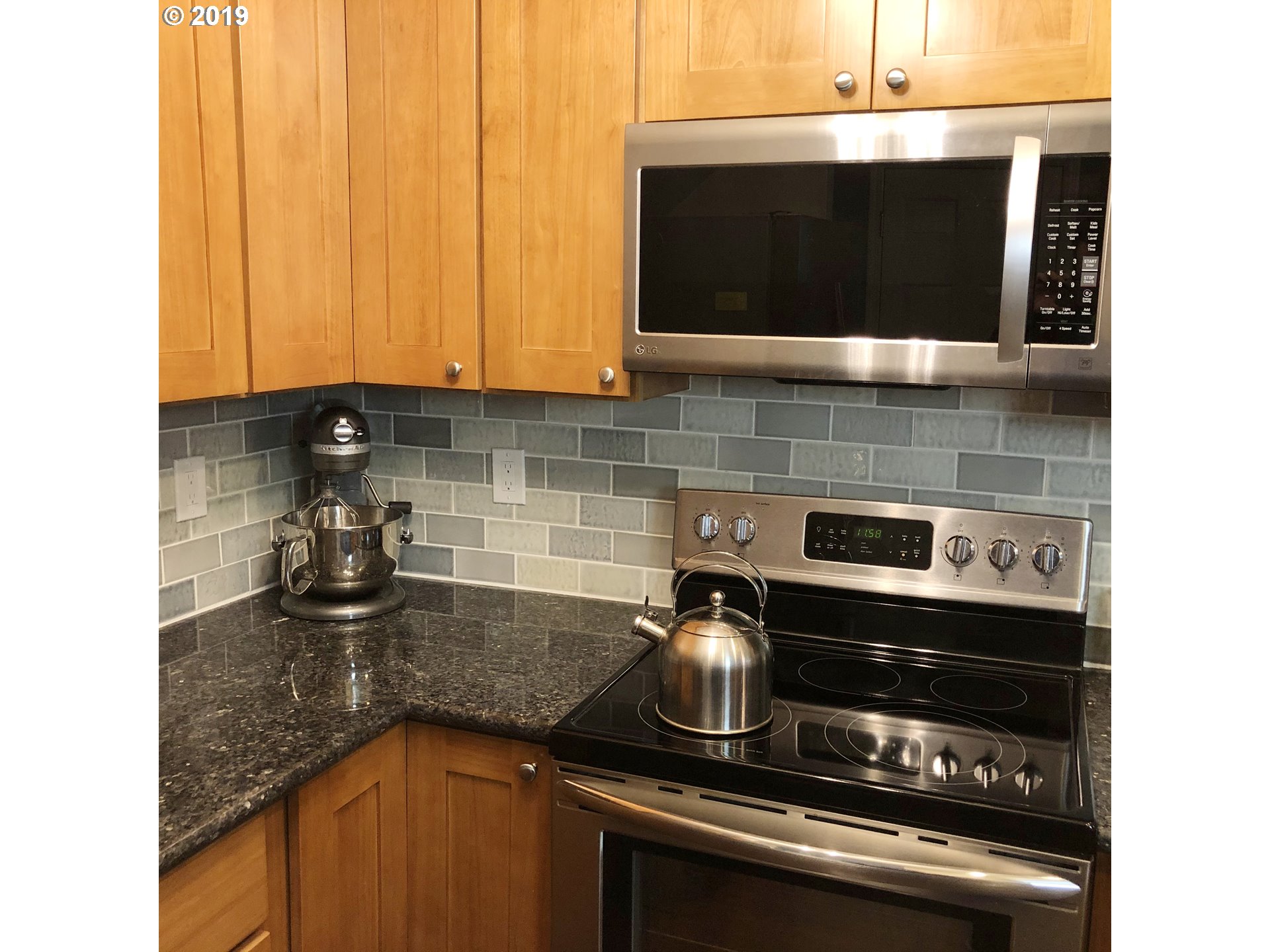 7169 Southwest Sagert Street, Unit 103 Tualatin, OR 97062 - Photo 10 of 28