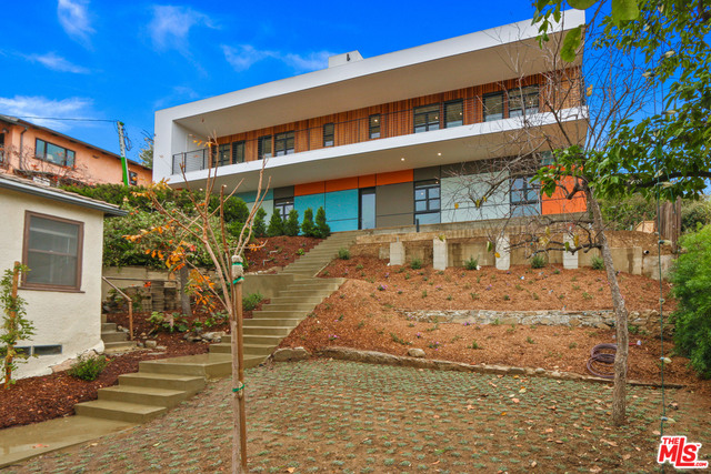 1402 Sutherland Street Los Angeles, CA 90026 - Photo 14 of 14