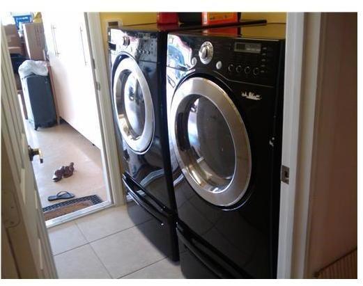 Encantada Pembroke Pines, FL 33029 - Photo 8 of 15