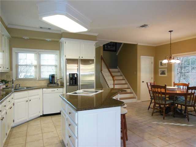 3454 Shea Road Collierville, TN 38017 - Photo 10 of 24 The Spacious Kitchen is Perfect for Family Gatherings.