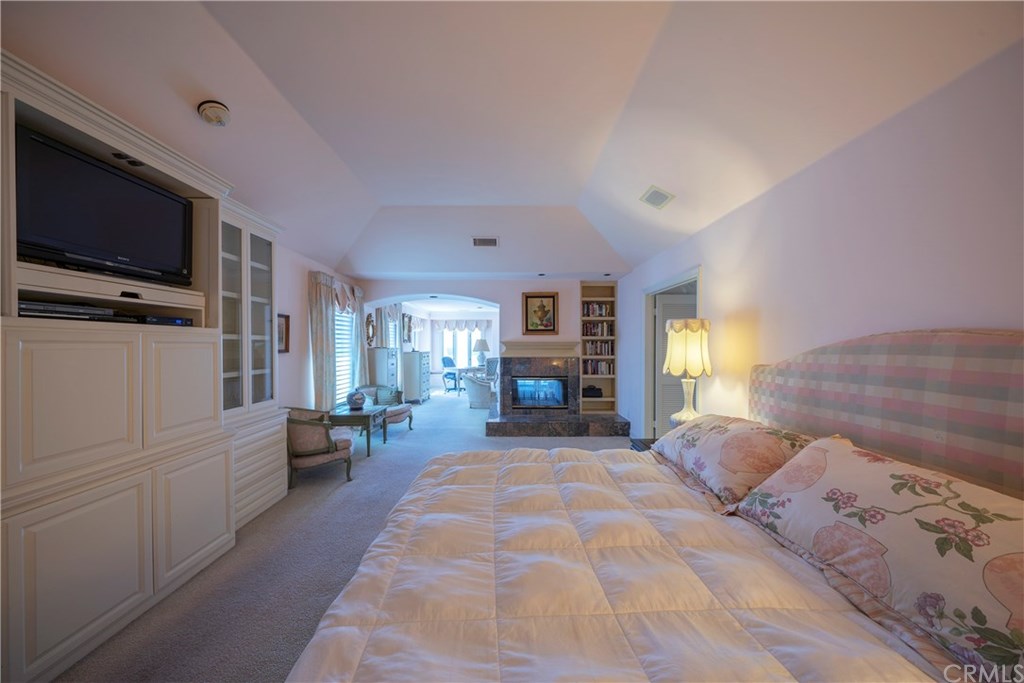 16282 Typhoon Lane Huntington Beach, CA 92649 - Photo 19 of 39