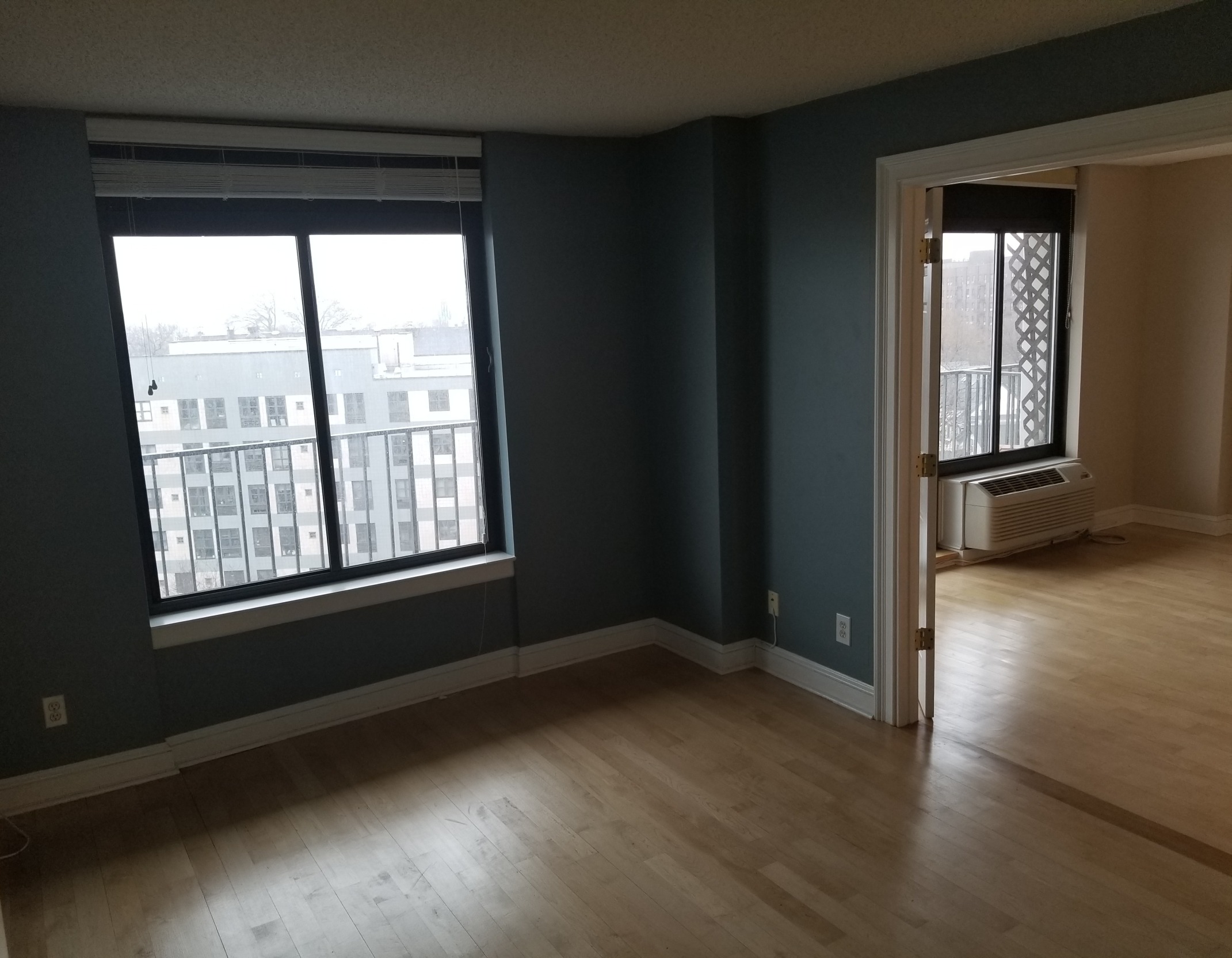 25-40 Shore Boulevard, Unit 8G Queens, NY 11102 - Photo 7 of 12