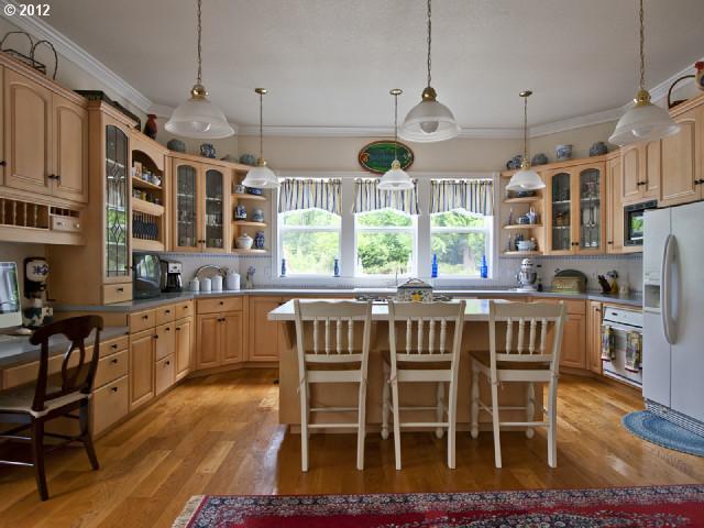 14350 Northwest McNamee Road Portland, OR 97231 - Photo 6 of 16 Gallery Image 6