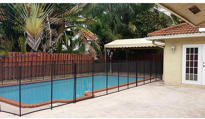 14821 Southwest 178th Terrace Miami, FL 33187 - Photo 18 of 18